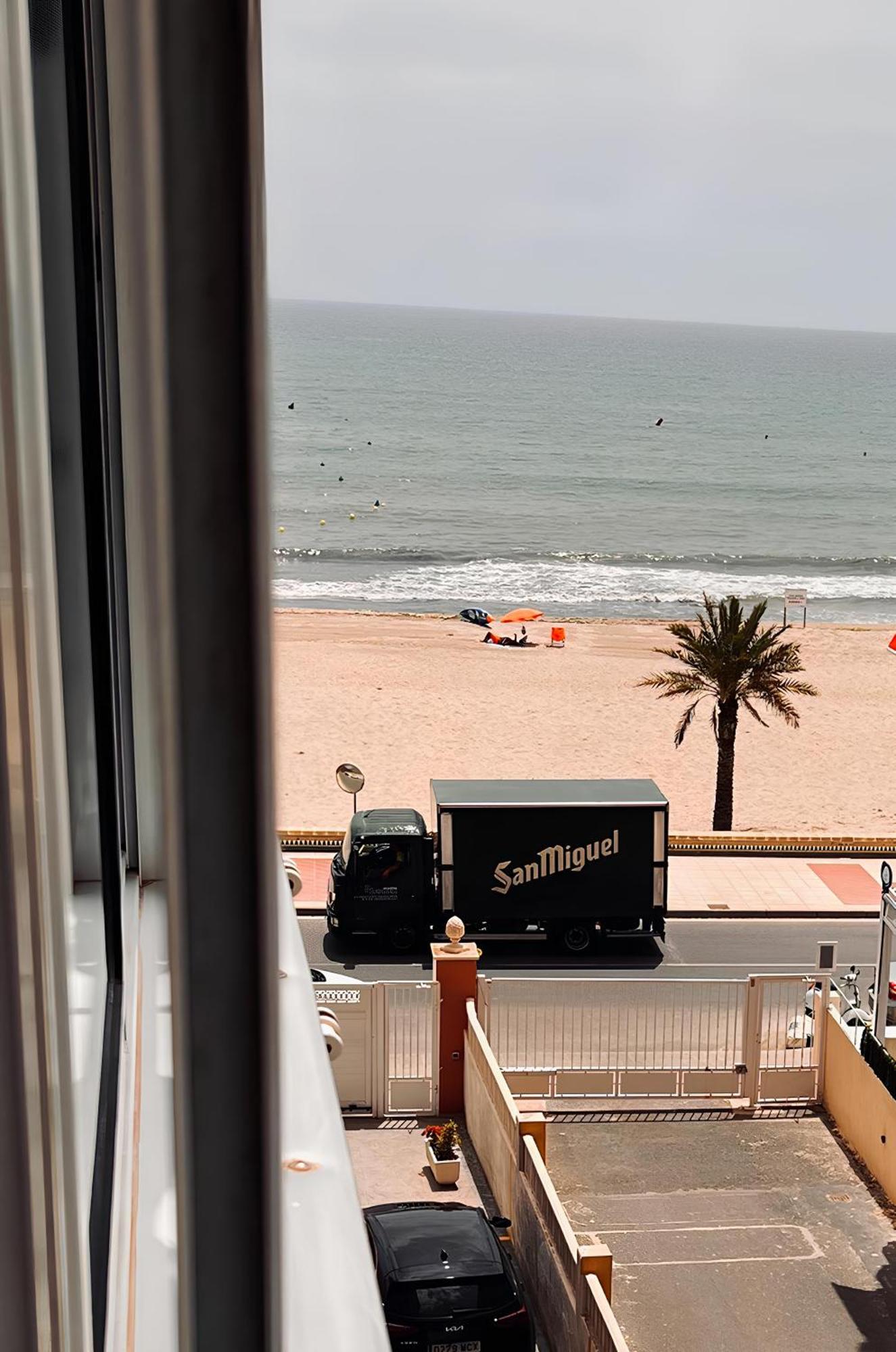 Apartmán 50 Pasos Hacia El Mar El Campello Exteriér fotografie